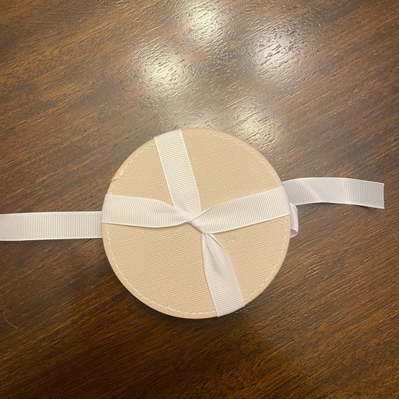 5 Piece Faux Leather Coaster Set - Picture 3 of 5